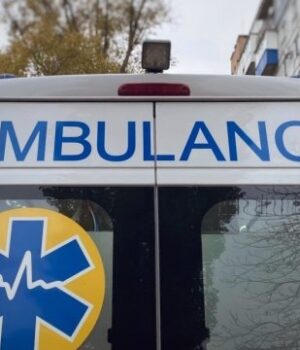 На-Сумщині-13-річна-дівчинка-загинула,-випавши-з-вікна-сьомого-поверху