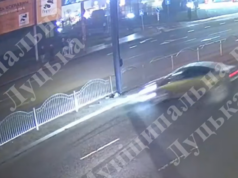 Рухався з шаленою швидкістю: показали момент аварії на Соборності в Луцьку Рухався-з-шаленою-швидкістю:-показали-момент-аварії-на-Соборності-в-Луцьку