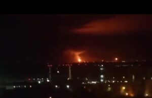 До остаточної денафтофікації боліт дзьобатиме ті хробачі наливайки Вільний Український Птах. (ВІДЕО) До остаточної денафтофікації боліт дзьобатиме ті хробачі наливайки Вільний Український Птах. (ВІДЕО)