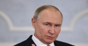 Путін доручив створити «зону безпеки» вздовж північного кордону з Україною Путін-доручив-створити-«зону-безпеки»-вздовж-північного-кордону-з-Україною