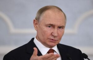 Путін доручив створити «зону безпеки» вздовж північного кордону з Україною Путін-доручив-створити-«зону-безпеки»-вздовж-північного-кордону-з-Україною