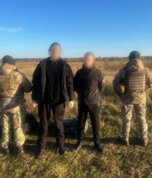 На-Ковельщині-затримали-двох-молодиків,-які-намагались-незаконно-перетнути-кордон На-Ковельщині-затримали-двох-молодиків,-які-намагались-незаконно-перетнути-кордон
