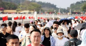 Щоб зупинити падіння народжуваності: в Китаї запроваджують податок на контрацептиви Щоб-зупинити-падіння-народжуваності:-в-Китаї-запроваджують-податок-на-контрацептиви