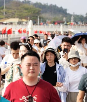 Щоб-зупинити-падіння-народжуваності:-в-Китаї-запроваджують-податок-на-контрацептиви