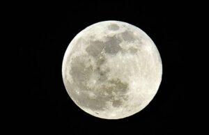 Українці у ніч на 5 грудня побачать Холодний супермісяць Українці-у-ніч-на-5-грудня-побачать-Холодний-супермісяць