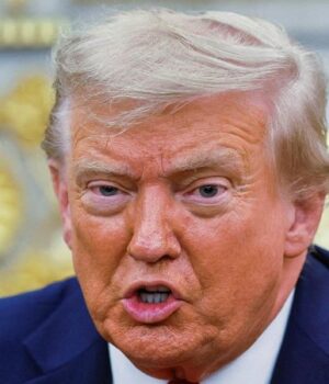 Трамп-повідомив,-що-США-більше-не-надаватиме-грошей-для-захисту-України