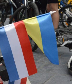 Нідерланди-збираються-закрити-пункти-розміщення-для-українських-біженців