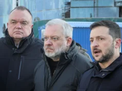 Люди Міндіча блокують держпідприємство на Житомирщині, припиняючи його роботу Люди Міндіча блокують держпідприємство на Житомирщині, припиняючи його роботу