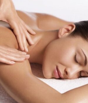 Чому-спина-болить-навіть-після-лікування-—-і-чому-масаж-стає-вирішальним-кроком-до-одужання Чому-спина-болить-навіть-після-лікування-—-і-чому-масаж-стає-вирішальним-кроком-до-одужання