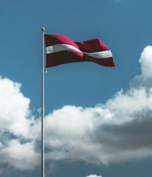 Латвія-скорочує-фінансову-підтримку-українських-біженців Латвія-скорочує-фінансову-підтримку-українських-біженців