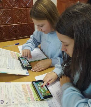 Молодь-з-Острога-розробила-безкоштовну-гру-з-історії-України-для-шкіл