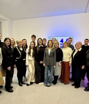 У-нововолинському-Молодіжному-центрі-провели-інтелектуальний-квіз