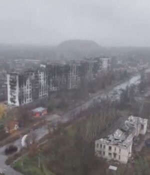 Морпіхи-заявили-про-оточення-Мирнограда.-Що-відбувається-в-місті?