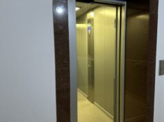 Відключення світла: у Луцьку до півсотні людей на день застрягають у ліфтах Відключення-світла:-у-Луцьку-до-півсотні-людей-на-день-застрягають-у-ліфтах