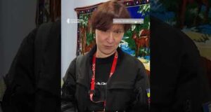 78-річній геймерці подарували ігровий ноутбук (ВІДЕО) 78-річній геймерці подарували ігровий ноутбук (ВІДЕО)