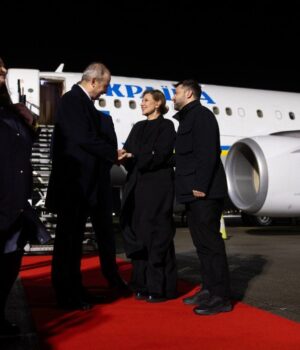 В-Ірландії-чотири-військові-дрони-супроводжували-літак-Зеленського,-–-медіа В-Ірландії-чотири-військові-дрони-супроводжували-літак-Зеленського,-–-медіа