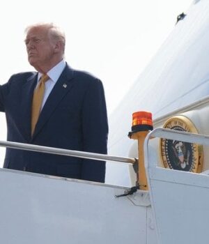 Мирна-угода-між-Руандою-та-ДР-Конго-у-Вашингтоні:-Трамп-заявив-про-«успіх,-де-інші. Мирна-угода-між-Руандою-та-ДР-Конго-у-Вашингтоні:-Трамп-заявив-про-«успіх,-де-інші.