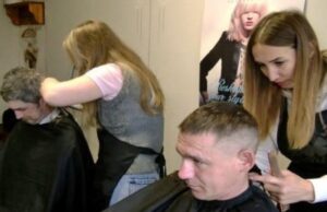 У луцькому шпиталі перукарки безплатно стрижуть військових У-луцькому-шпиталі-перукарки-безплатно-стрижуть-військових