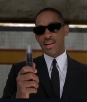 Компанія-sony-pictures-працює-над-новою-частиною-“Люди-в-чорному”