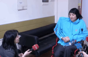 Колега загинула, а їй руку відновили: постраждала під час ракетного удару в Дніпрі звернулась до... Колега-загинула,-а-їй-руку-відновили:-постраждала-під-час-ракетного-удару-в-Дніпрі-звернулась-до.