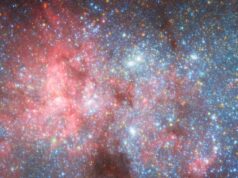 Учені знайшли один з найбільших обʼєктів у Всесвіті – космічну нитку завдовжки 50 млн світлових... Учені-знайшли-один-з-найбільших-обʼєктів-у-Всесвіті-–-космічну-нитку-завдовжки-50-млн-світлових.