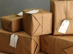 Посилки з-за кордону: коли українцям доведеться платити податок Посилки-з-за-кордону:-коли-українцям-доведеться-платити-податок