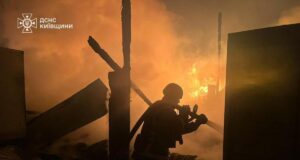 Росіяни вдарили по залізничному вокзалу у Фастові Росіяни-вдарили-по-залізничному-вокзалу-у-Фастові