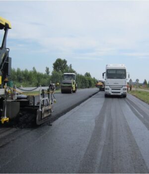 На-Волині-планують-реконструкцію-чергової-ділянки-траси-на-Ягодин На-Волині-планують-реконструкцію-чергової-ділянки-траси-на-Ягодин