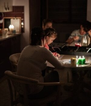 В-Україні-після-атаки-РФ-застосували-аварійні-відключення:-де-не-діють-графіки В-Україні-після-атаки-РФ-застосували-аварійні-відключення:-де-не-діють-графіки