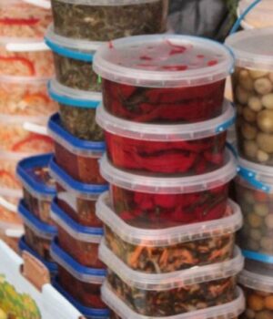 Ринок-чи-гіпермаркет:-де-вигідніше-купувати-продукти-у-Луцьку? Ринок-чи-гіпермаркет:-де-вигідніше-купувати-продукти-у-Луцьку?