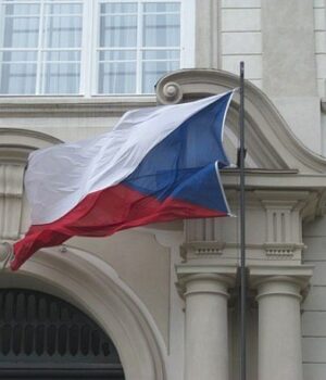 У Чехії-обікрали-українок-біженок-майже-на 3 мільйони:-що сталося