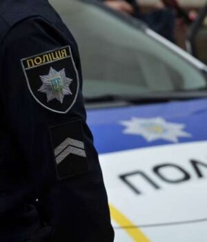 Ногою-в-живіт:-за-те,-що-вдарив-поліцейського,-лучанин-заплатить-34-тисячі Ногою-в-живіт:-за-те,-що-вдарив-поліцейського,-лучанин-заплатить-34-тисячі