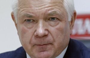 Чому Росія посилила тиск на шести напрямках фронту: Маломуж розкрив “переговорні” плани Путіна Чому-Росія-посилила-тиск-на шести-напрямках-фронту:-Маломуж-розкрив-“переговорні”-плани-Путіна