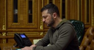 “Важка дискусія”: Axios повідомило деталі розмови Зеленського із Віткоффом та Кушнером “Важка-дискусія”:-axios-повідомило-деталі-розмови-Зеленського-із Віткоффом-та Кушнером