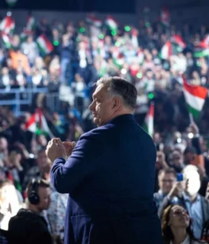 Орбан-залякує-угорців-війною-з-рф-у-разі-поразки-його-партії-на-виборах