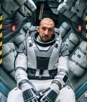 «Українці-відчувають-цю-ситуацію»:-Павло-Остріков-про-зйомки-і-феномен-свого-фільму-«Ти-–-Космос» «Українці-відчувають-цю-ситуацію»:-Павло-Остріков-про-зйомки-і-феномен-свого-фільму-«Ти-–-Космос»