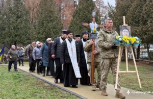 У Нововолинську попрощалися із Героєм Олегом Головенком У-Нововолинську-попрощалися-із-Героєм-Олегом-Головенком