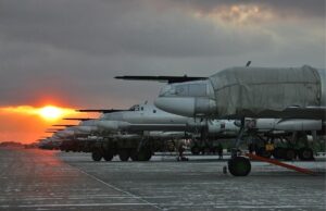 В РФ бомбардувальник випадково “задвохсотив” двох пілотів В-РФ-бомбардувальник-випадково-“задвохсотив”-двох-пілотів