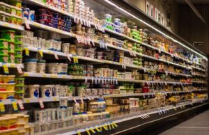 Продукти до зимових свят здорожчають: яких товарів це торкнеться Продукти-до зимових-свят-здорожчають:-яких-товарів-це торкнеться