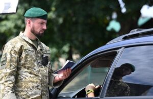 Українці масово виїжджають за кордон: у ДПСУ пояснили ситуацію Українці-масово-виїжджають-за кордон:-у ДПСУ-пояснили-ситуацію