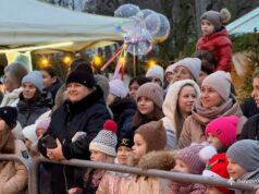 «Йде у гості Миколай»: у Різдвяному містечку провели дитяче свято «Йде-у-гості-Миколай»:-у-Різдвяному-містечку-провели-дитяче-свято