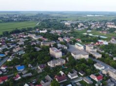 Волинянка незаконно хотіла побудувати багатоповерхівку у центрі міста на Волині Волинянка-незаконно-хотіла-побудувати-багатоповерхівку-у-центрі-міста-на-Волині