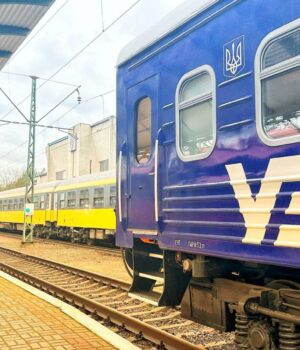 Потяги,-що-прямують-через-Фастів,-масово-затримуються-на-невизначений-час