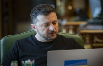 Зеленський розповів про кандидатів на посаду очільника Офісу президента Зеленський-розповів-про-кандидатів-на-посаду-очільника-Офісу-президента