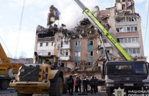 Удар по Тернополю: знайшли ще двох загиблих, яких вважали безвісти зниклими Удар-по-Тернополю:-знайшли-ще-двох-загиблих,-яких-вважали-безвісти-зниклими