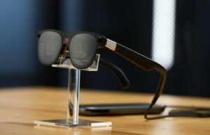 Google анонсував дві пари нових “розумних” окулярів google-анонсував-дві-пари-нових-“розумних”-окулярів