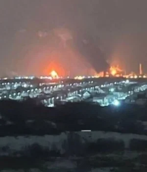 сизранський-НПЗ-"роснефти"-зупинив-роботу-через-атаку-БПЛА-–-ЗМІ сизранський-НПЗ-"роснефти"-зупинив-роботу-через-атаку-БПЛА-–-ЗМІ