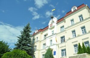 До кінця року луцькі освітяни отримають винагороду за роботу, – депутат Луцької міськради До-кінця-року-луцькі-освітяни-отримають-винагороду-за-роботу,-–-депутат-Луцької-міськради