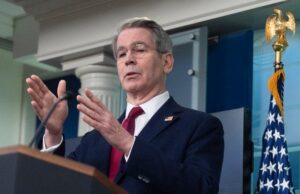 США обговорили з Україною санкції проти «Лукойлу» та «Роснефти» США-обговорили-з Україною-санкції-проти-«Лукойлу»-та «Роснефти»