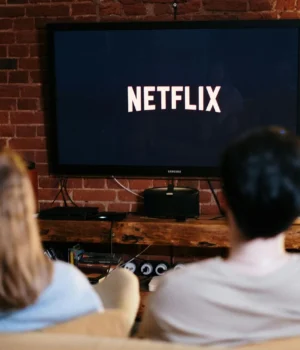 Учені-розкрили,-як-нічний-перегляд-серіалів-впливає-на-ринки Учені-розкрили,-як-нічний-перегляд-серіалів-впливає-на-ринки